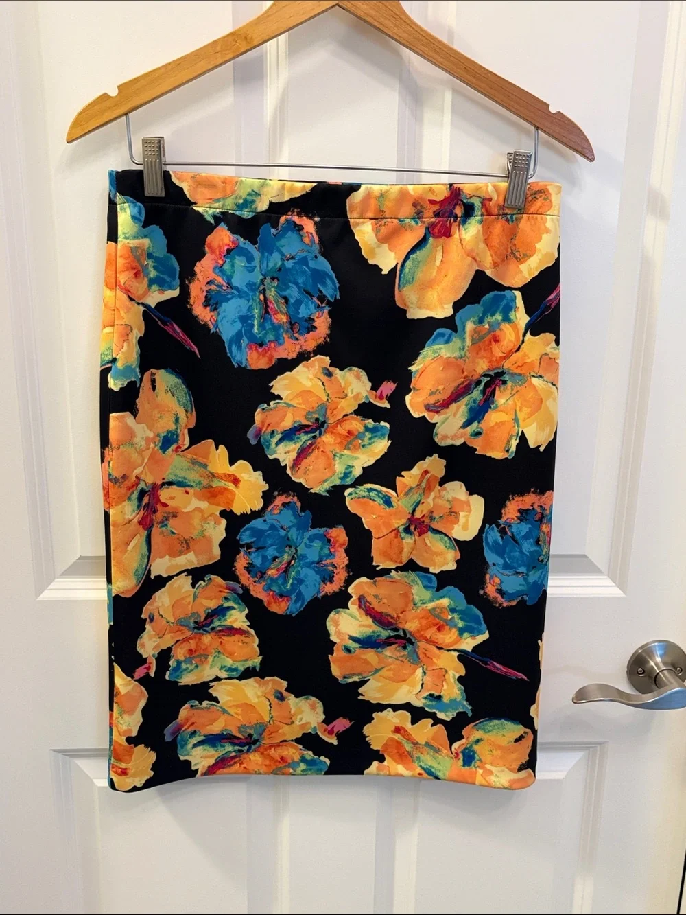 Rafaella Black Pencil Midi Skirt with Yellow & Blue Floral Print Small